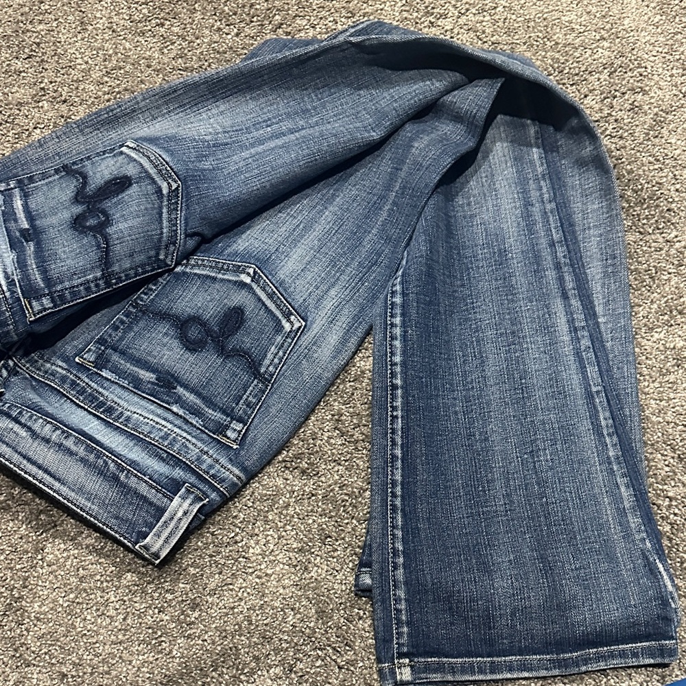 Guess Women’s Bootcut Jeans in Faded Blue Denim